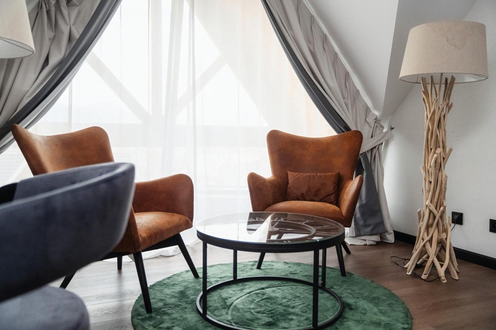 Rysy Boutique Hotel Ζακοπάνε Δωμάτιο φωτογραφία A room at the hotel