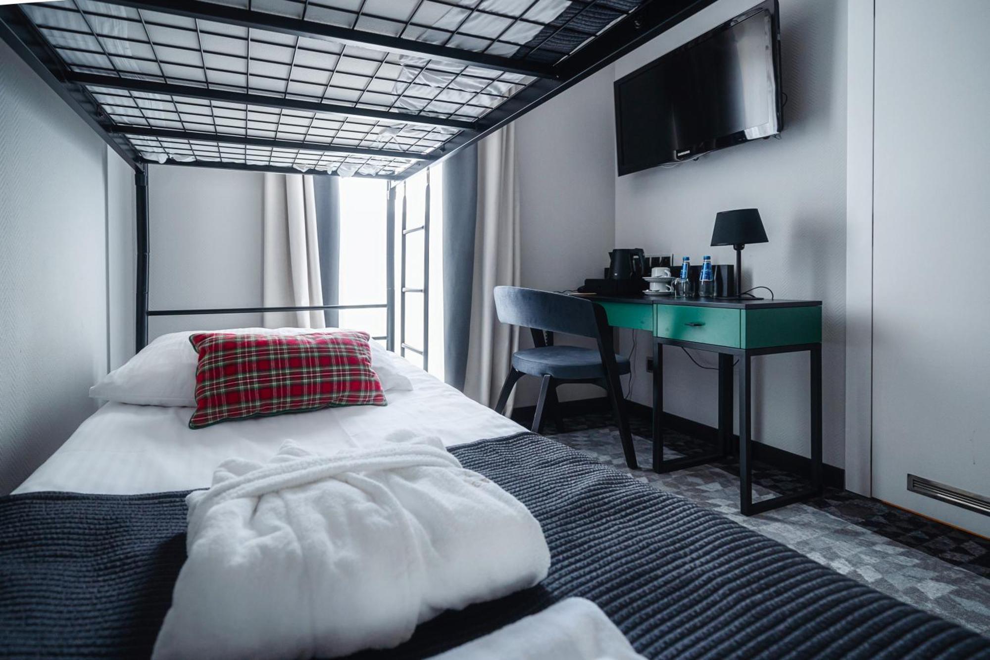 Rysy Boutique Hotel Ζακοπάνε Δωμάτιο φωτογραφία A room at the hotel